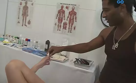 Interracial Couple Doctors Wife Examines Massive BBC